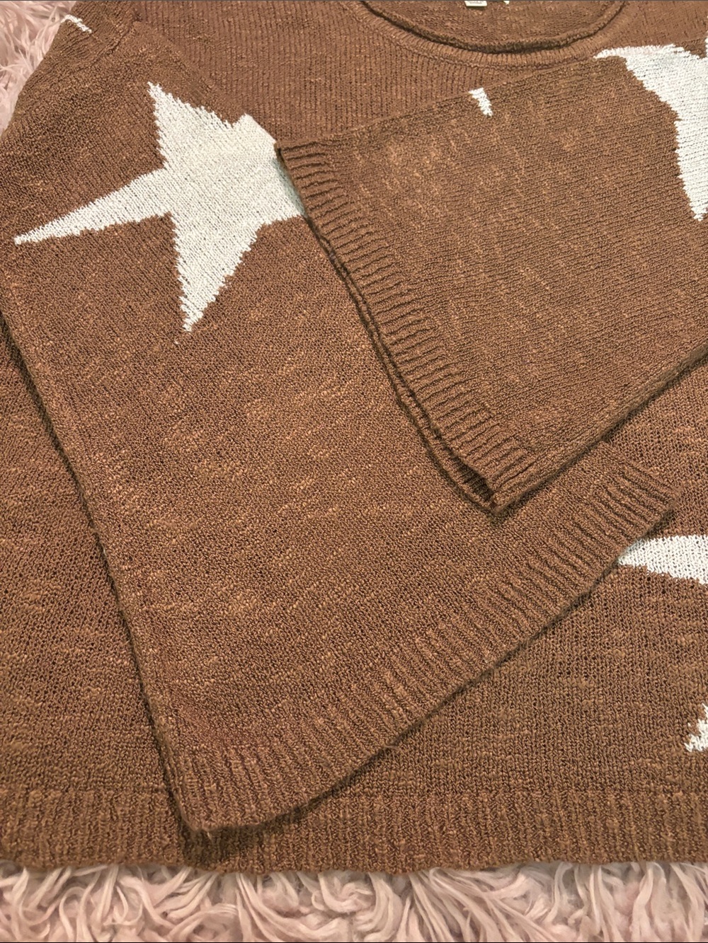 Promesa Stars Bell Sleeve Knit Beach Sweater - Picture 10 of 10